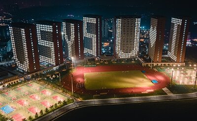 遵守社会道德风尚的前提下